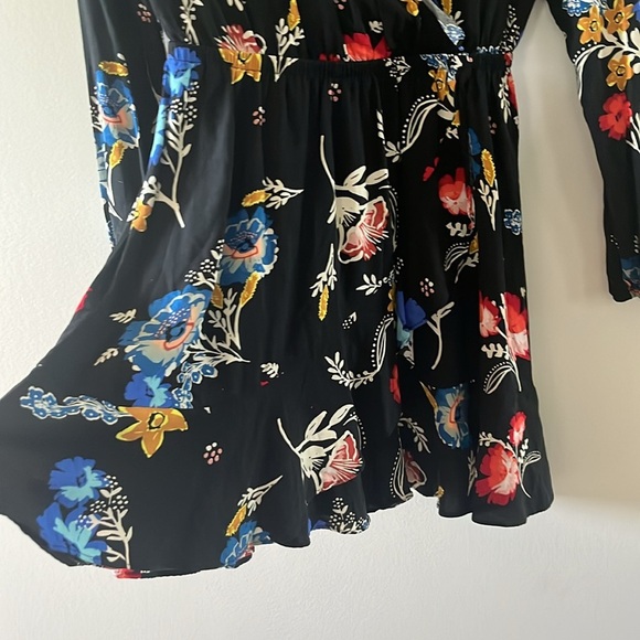 Express Floral Print Wrap Long Sleeve Ruffle Dress Size S - Picture 4 of 10